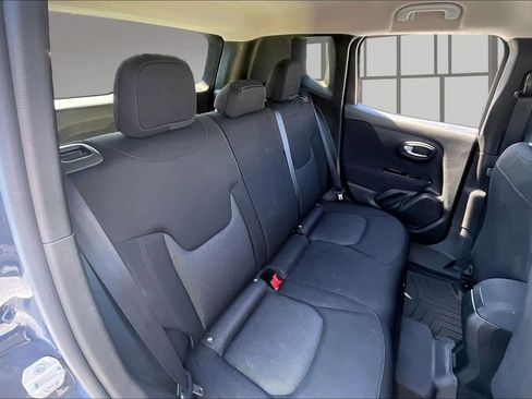 Used 2020 Jeep Renegade Sport w/ Sport Appearance Group AWD/4WD image 27