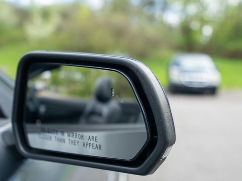 Used 2025 Ford Mustang GT Premium RWD image 24