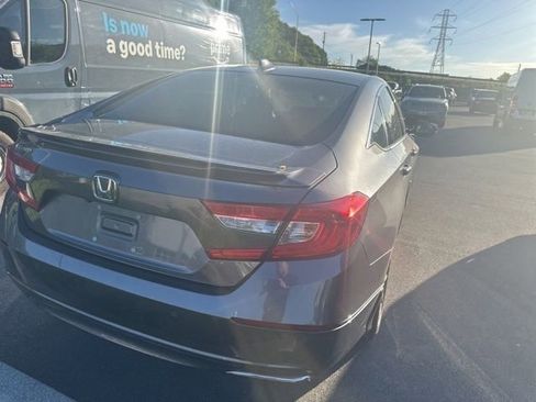 Used 2022 Honda Accord EX-L image 11
