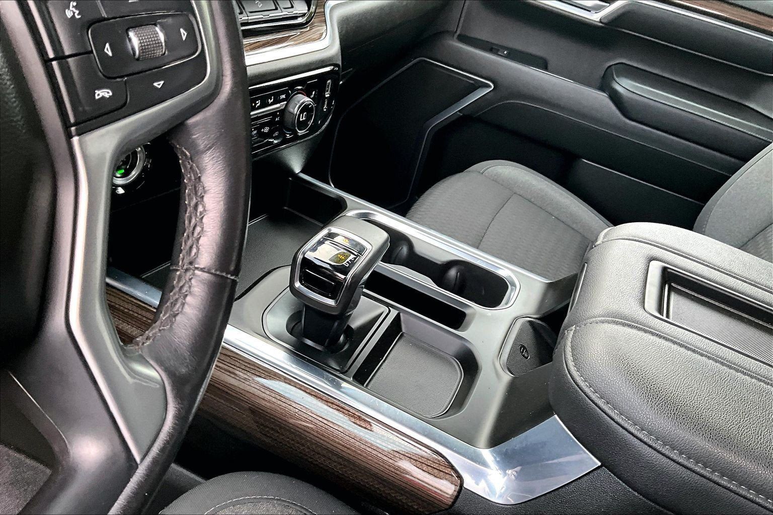 Used 2022 Chevrolet Silverado 1500 RST AWD/4WD image 15