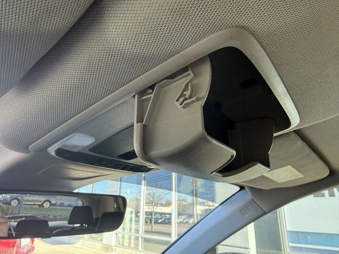 Used 2025 Honda CR-V EX-L image 28