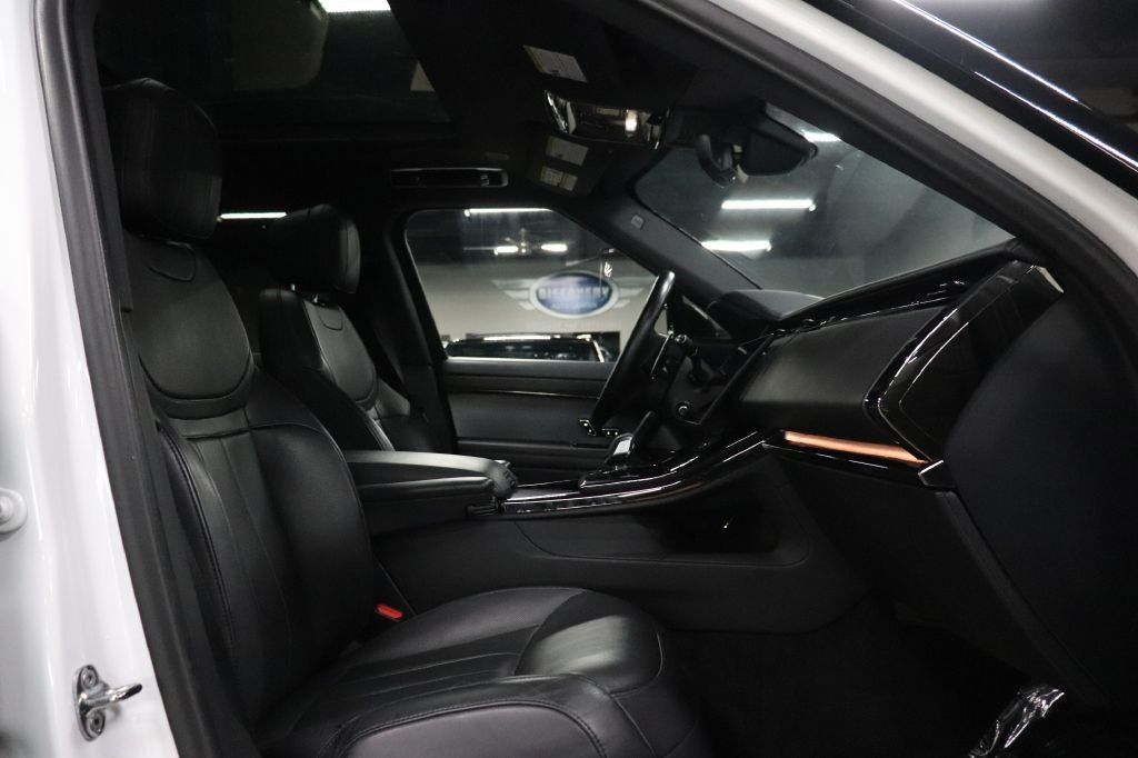 Used 2024 Land Rover Range Rover Sport Dynamic SE AWD/4WD image 24