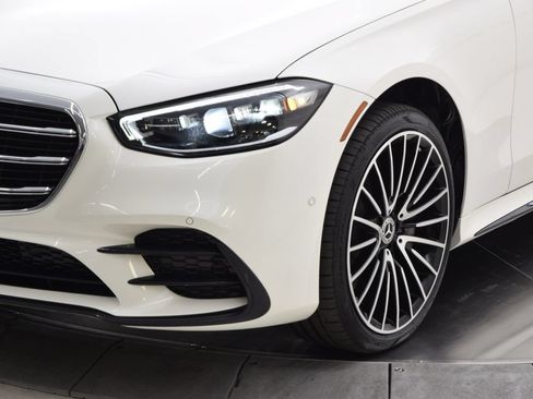 Certified 2022 Mercedes-Benz S 500 4MATIC image 10