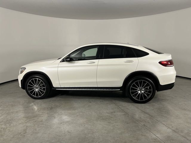 Used 2023 Mercedes-Benz GLC 300 4MATIC Coupe image 5