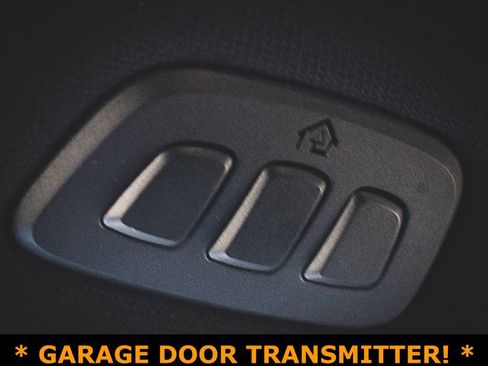 Used 2020 Ford Expedition XLT w/ Equipment Group 202A image 11