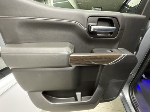 Used 2020 Chevrolet Silverado 1500 LT Trail Boss image 25