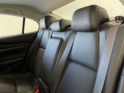 Used 2025 MAZDA MAZDA3 s image 16