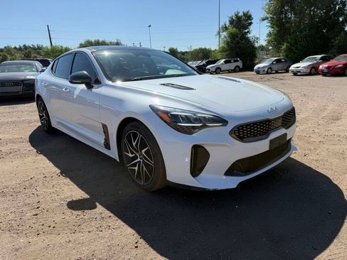 Used 2022 Kia Stinger GT-Line w/ Sun & Sound Package AWD/4WD image 8
