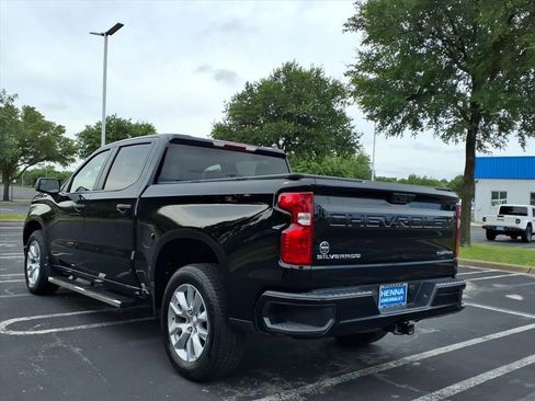 Used 2024 Chevrolet Silverado 1500 Custom RWD image 7