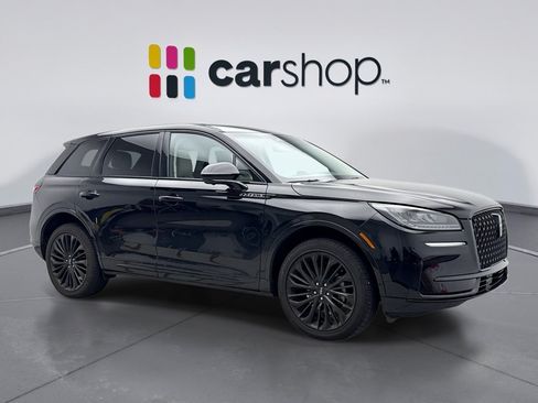 Used 2023 Lincoln Corsair AWD w/ Equipment Group 101A image 7