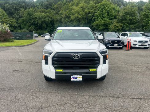 Used 2023 Toyota Tundra SR5 w/ SR5 Convenience Package AWD/4WD image 11