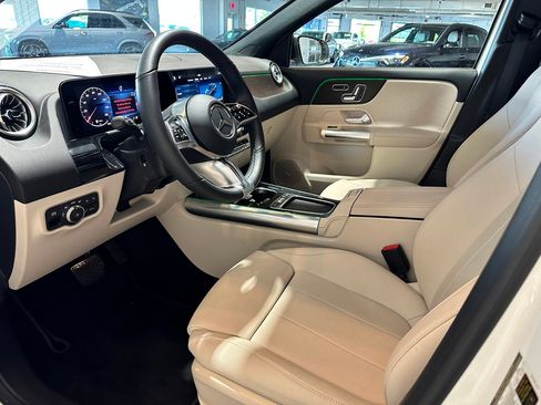 Certified 2026 Mercedes-Benz GLA 250 4MATIC image 7