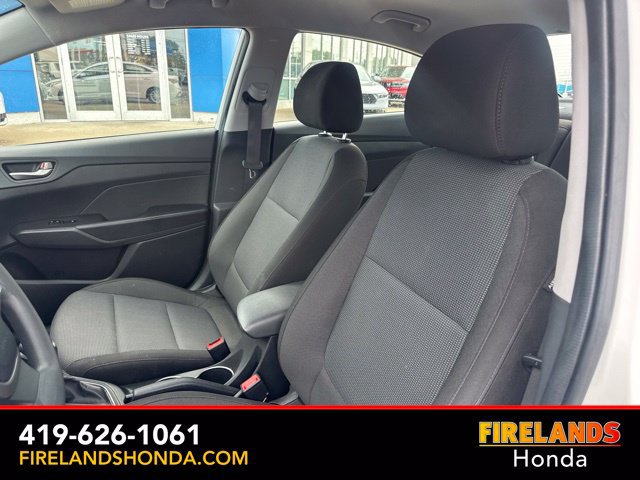 Used 2022 Hyundai Accent SEL FWD image 13
