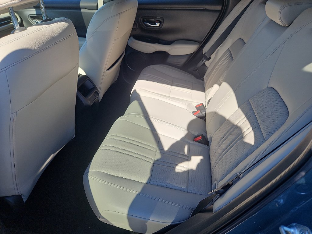 Used 2025 Honda HR-V EX-L image 29