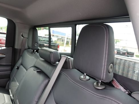 Used 2024 GMC Sierra 1500 Elevation w/ Preferred Package AWD/4WD image 26