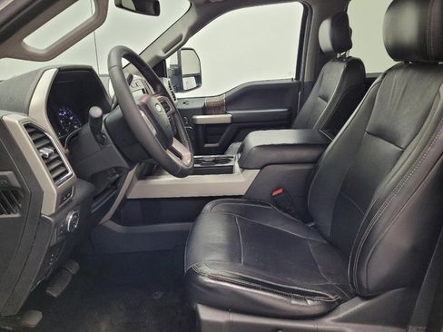 Used 2018 Ford F250 Lariat w/ Lariat Value Package image 17