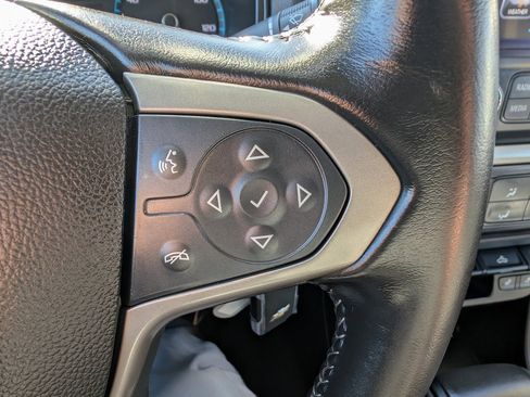 Used 2017 Chevrolet Colorado Z71 image 24