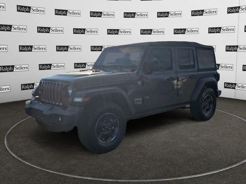 Used 2020 Jeep Wrangler Unlimited Sport image 2