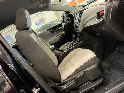 Used 2020 Chevrolet Equinox LT AWD/4WD image 15