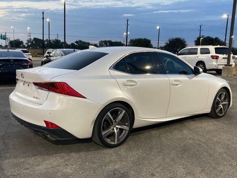 Used 2020 Lexus IS 300 w/ Premium Package RWD image 5