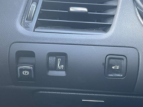 Used 2019 Chevrolet Impala LS FWD image 26
