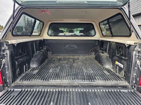 Used 2020 Ford F150 XLT w/ XTR Package image 15