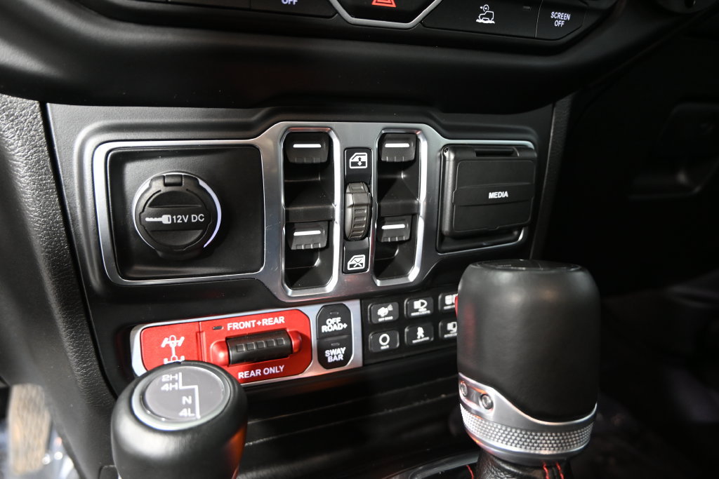 Used 2023 Jeep Gladiator Rubicon AWD/4WD image 33