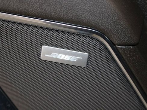 Used 2023 GMC Sierra 1500 SLT image 28