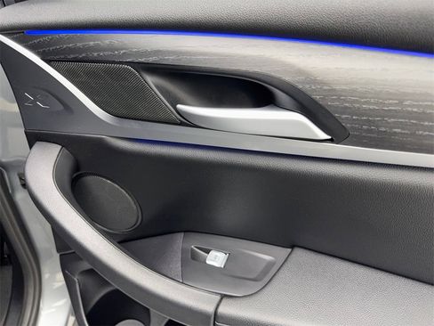 Used 2024 BMW X3 sDrive30i w/ Convenience Package image 44