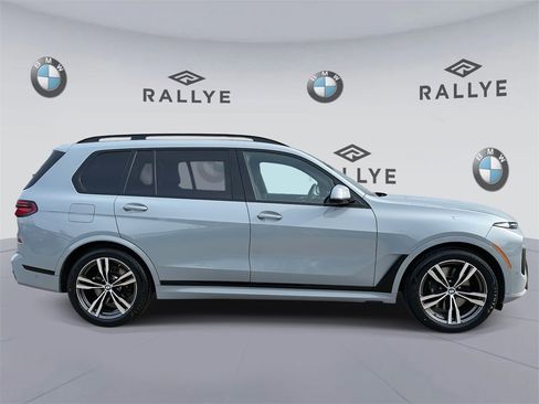Certified 2023 BMW X7 xDrive40i w/ M Sport Package image 2