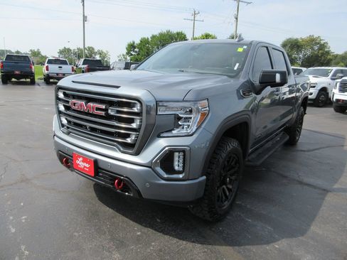Used 2020 GMC Sierra 1500 AT4 w/ Off-Road Performance Package AWD/4WD image 13