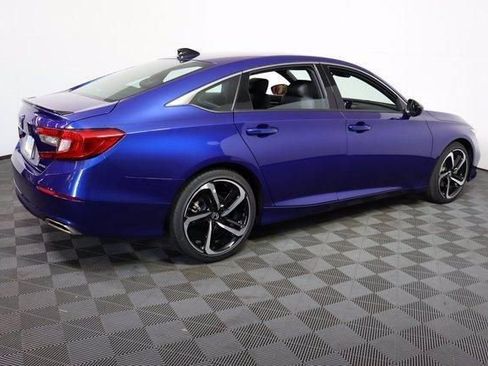 Used 2021 Honda Accord Sport image 2