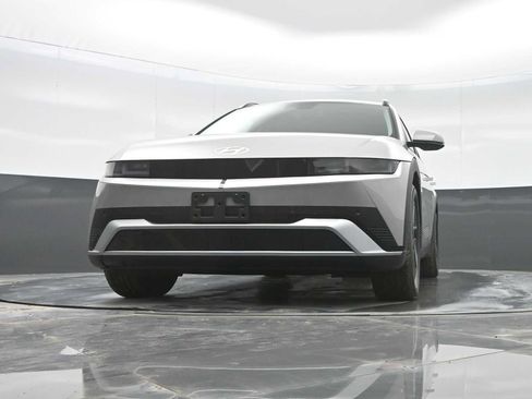 New 2025 Hyundai Ioniq 5 SEL image 30