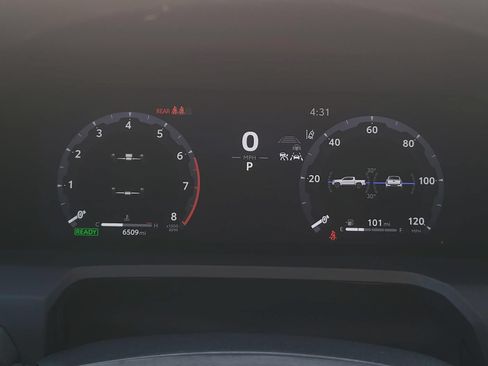 Used 2025 Toyota Tacoma TRD Off-Road AWD/4WD image 25