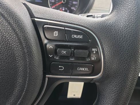 Used 2016 Kia Optima LX FWD image 24