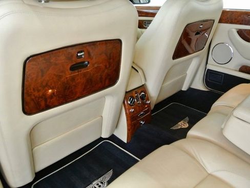 Used 2003 Bentley Arnage R RWD image 29