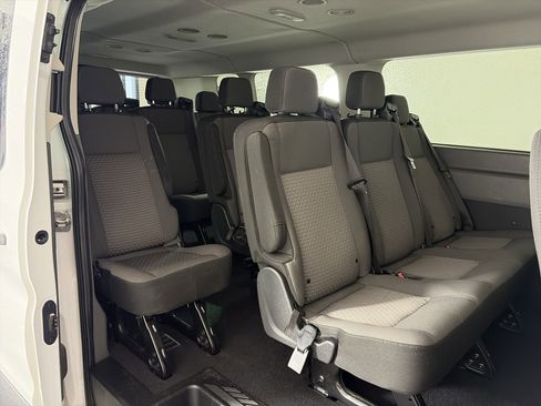 Used 2024 Ford Transit 350 XLT RWD image 8