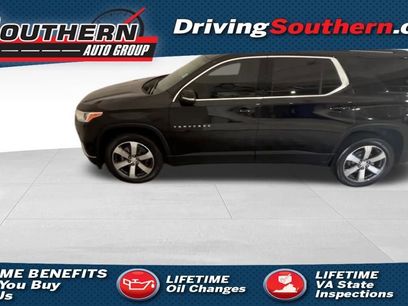 Used 2021 Chevrolet Traverse LT w/ LT Premium Package