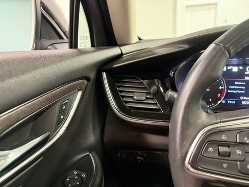 Used 2023 Buick Envision Avenir AWD/4WD image 73