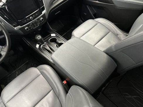 Used 2019 Chevrolet Traverse LT w/ LT Premium Package image 27