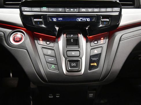 Certified 2025 Honda Odyssey Sport-L image 28