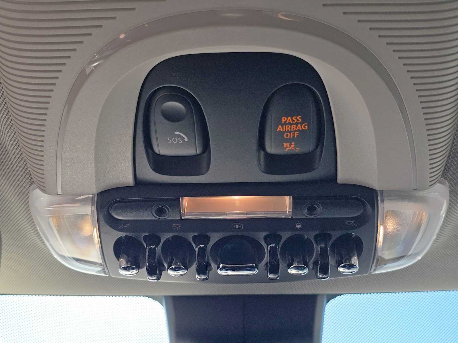 Used 2024 MINI Cooper SE FWD image 34