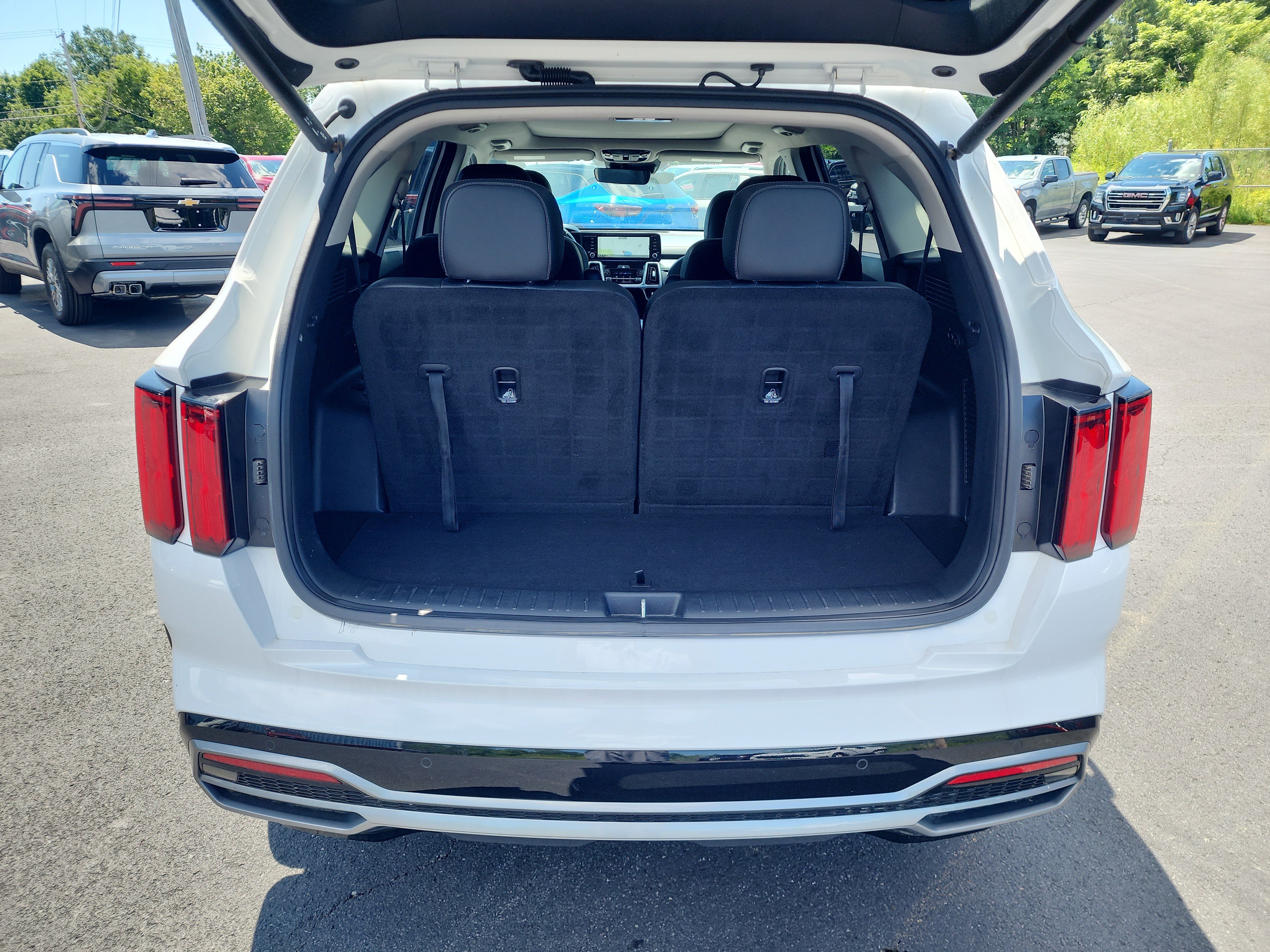 Used 2022 Kia Sorento SX AWD/4WD image 29