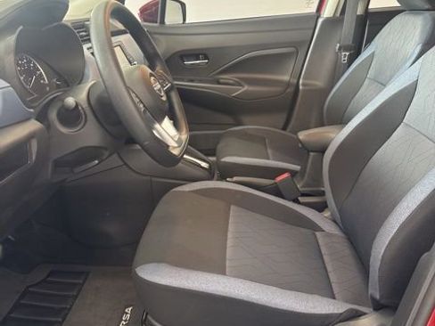 Used 2025 Nissan Versa SV w/ Trunk Package FWD image 12
