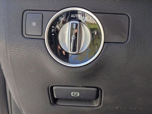 Used 2012 Mercedes-Benz ML 350 4MATIC image 11