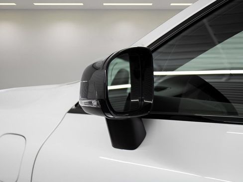 Certified 2024 Volvo XC60 T8 Plus w/ Protection Package Premier AWD/4WD image 11
