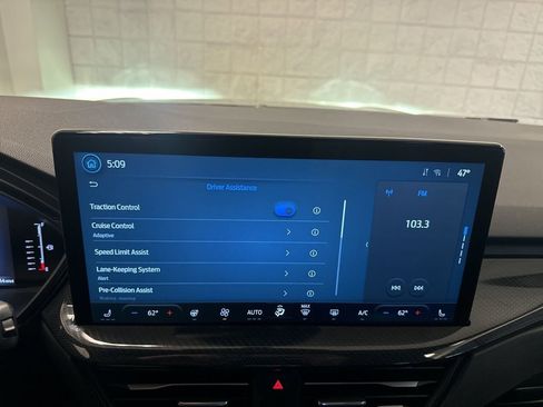 Used 2024 Ford Escape ST-Line w/ Tech Pack #1 image 15