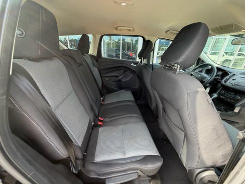 Used 2018 Ford Escape SE AWD/4WD image 12