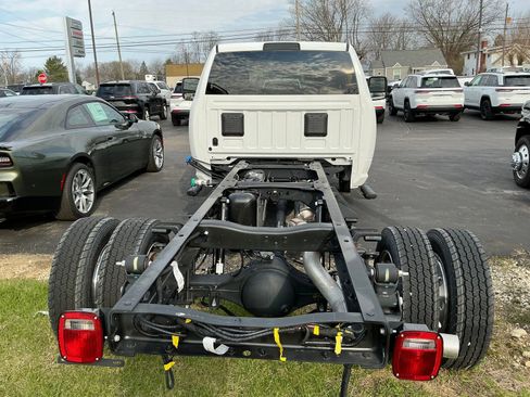 New 2026 RAM 4500 Tradesman w/ Chrome Appearance Group image 4
