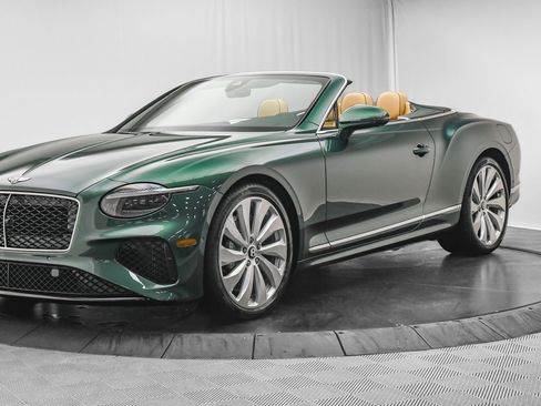 New 2026 Bentley Continental GTC AWD/4WD image 8